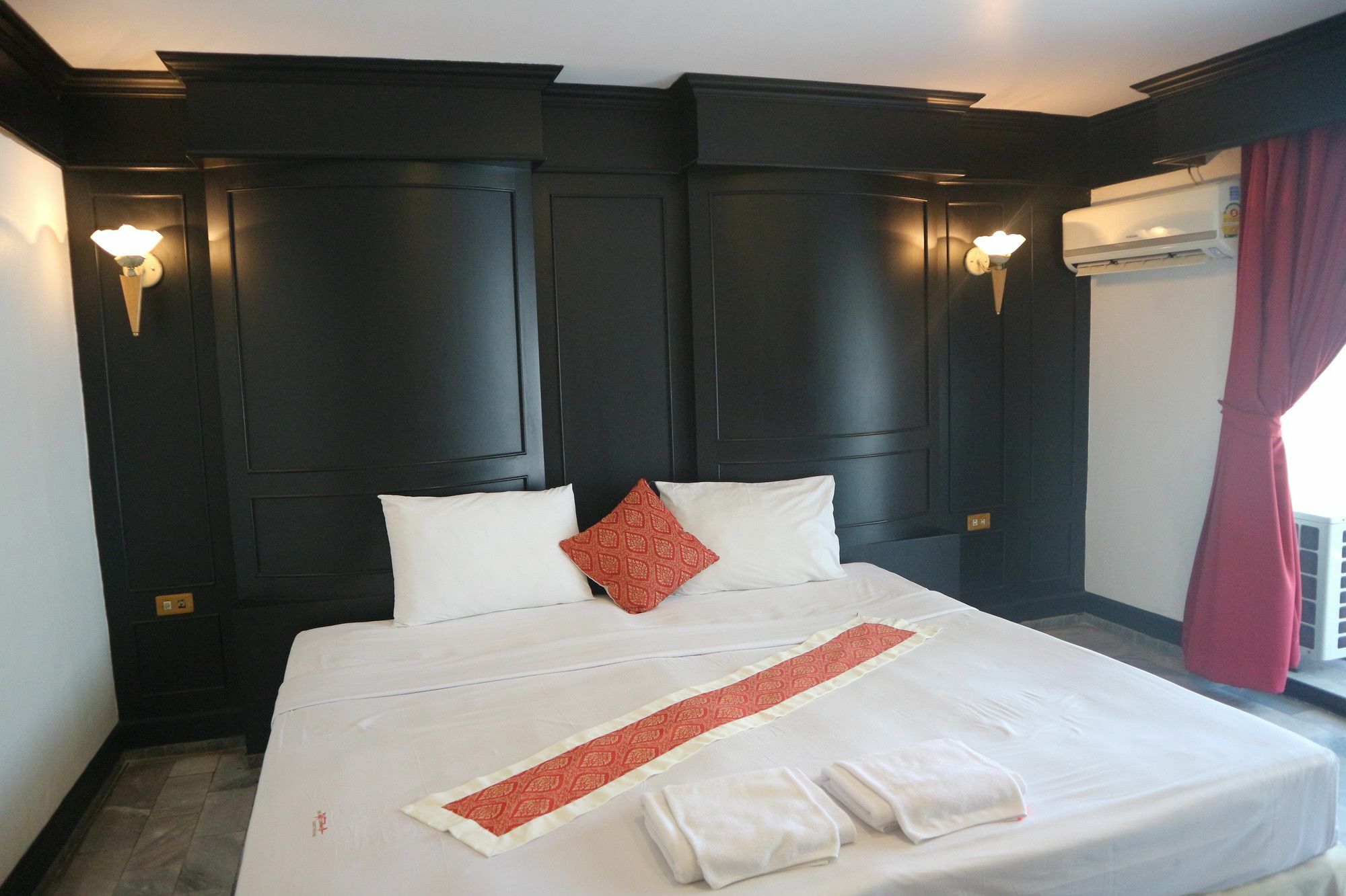 Patong Holiday Dream Hotel מראה חיצוני תמונה